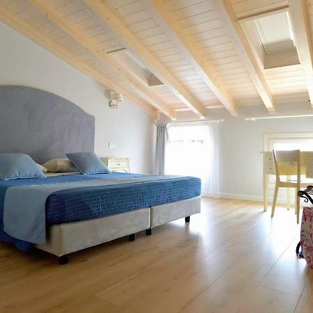 Spagnoi Rooms Кастельнуово-дель-Гарда Экстерьер фото