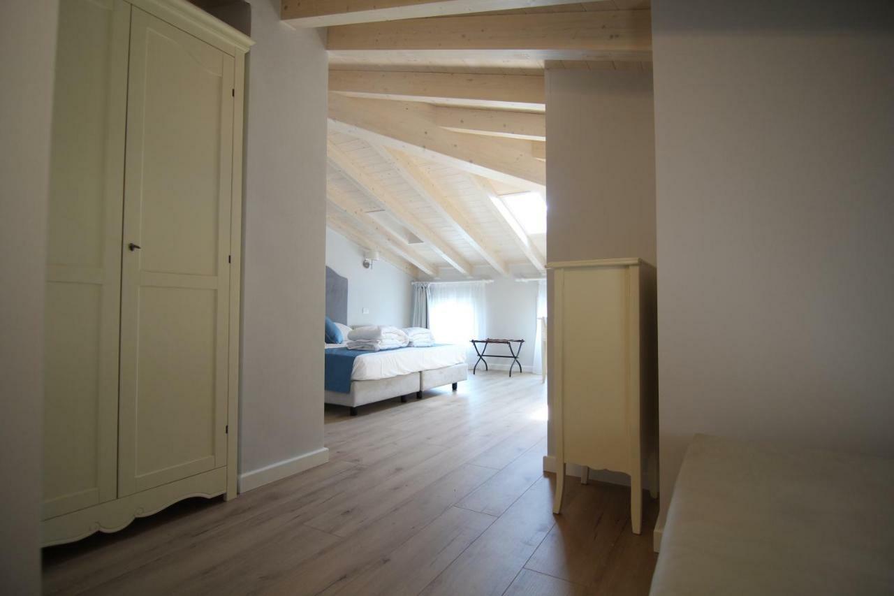 Spagnoi Rooms Кастельнуово-дель-Гарда Экстерьер фото