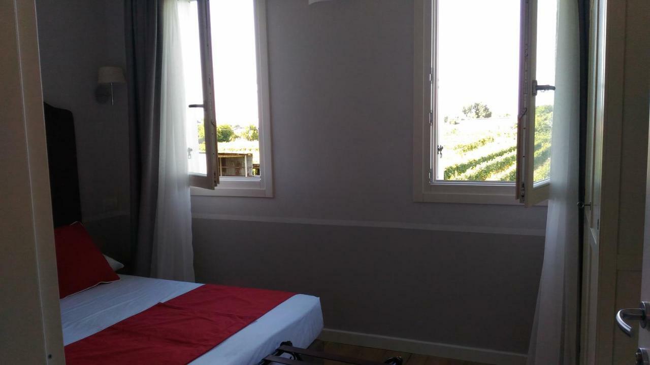 Spagnoi Rooms Кастельнуово-дель-Гарда Экстерьер фото