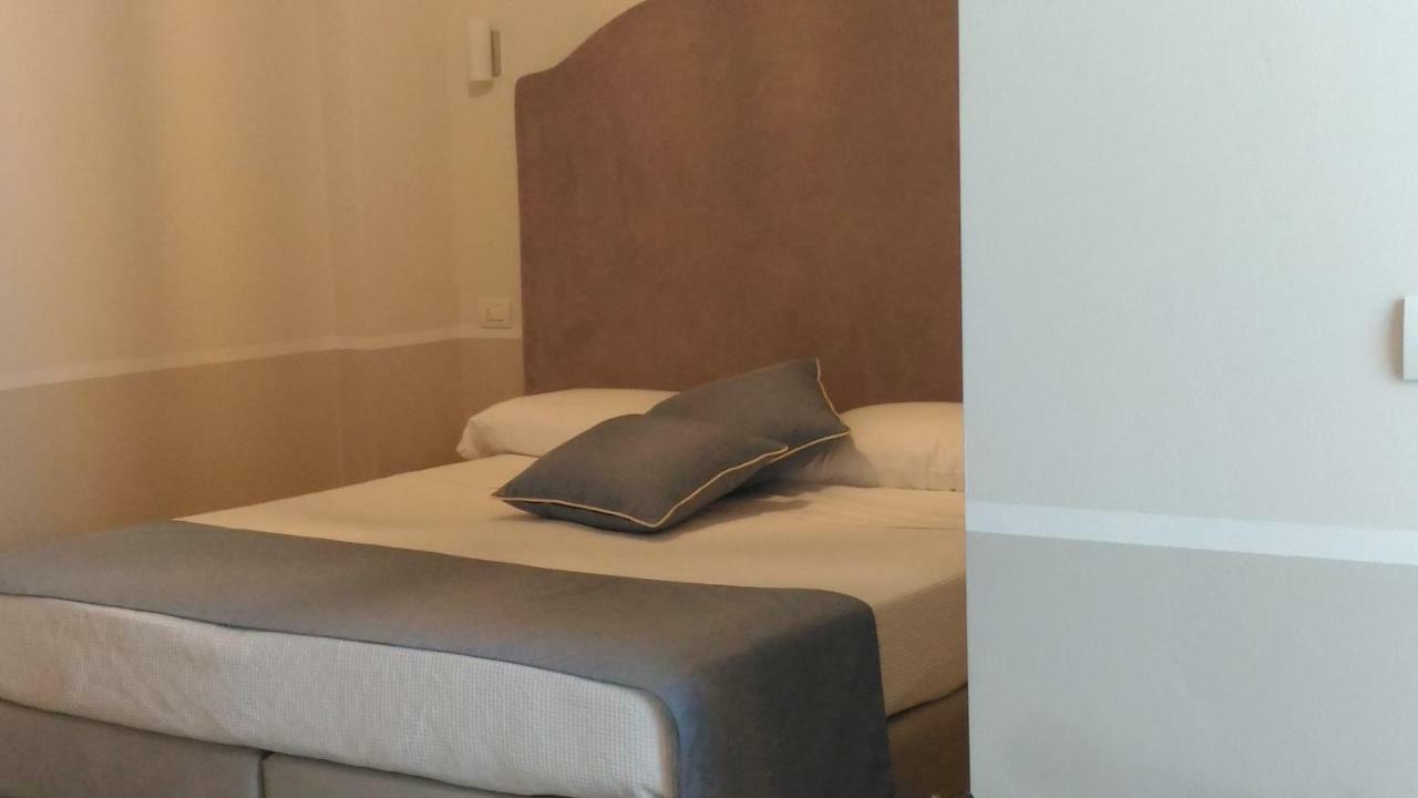 Spagnoi Rooms Кастельнуово-дель-Гарда Экстерьер фото