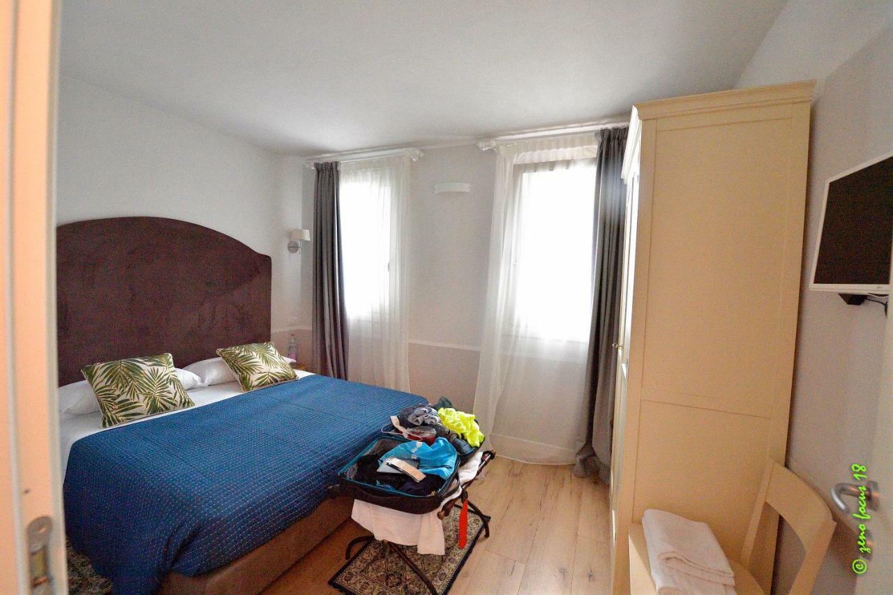 Spagnoi Rooms Кастельнуово-дель-Гарда Экстерьер фото