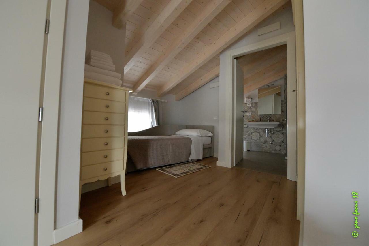 Spagnoi Rooms Кастельнуово-дель-Гарда Экстерьер фото