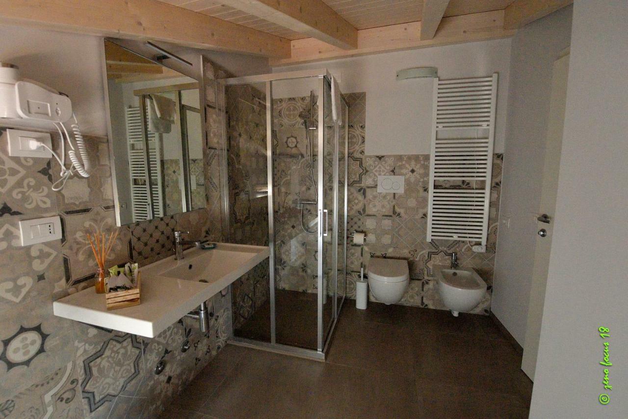 Spagnoi Rooms Кастельнуово-дель-Гарда Экстерьер фото